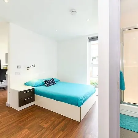 For Students Only Student Roost The Boulevard Apartamento York