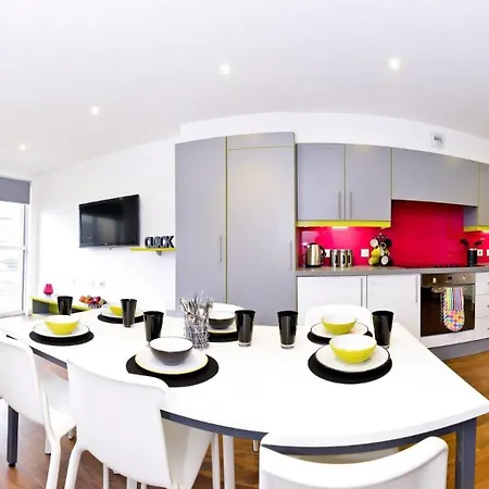 Apartment For Students Only Student Roost The Boulevard York
